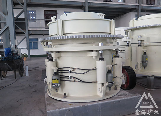 多缸液压圆锥破