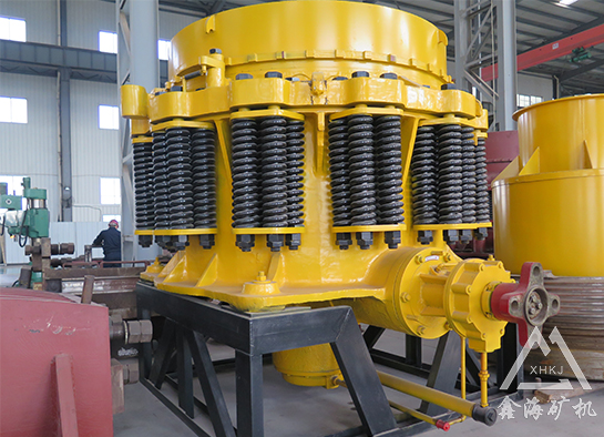 弹簧圆锥破碎机